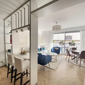 Style Architecte Proche De La , Cannes France